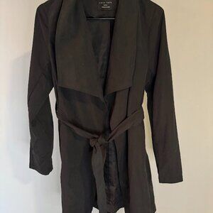 Love Tree Black Lightweight Trench Coat